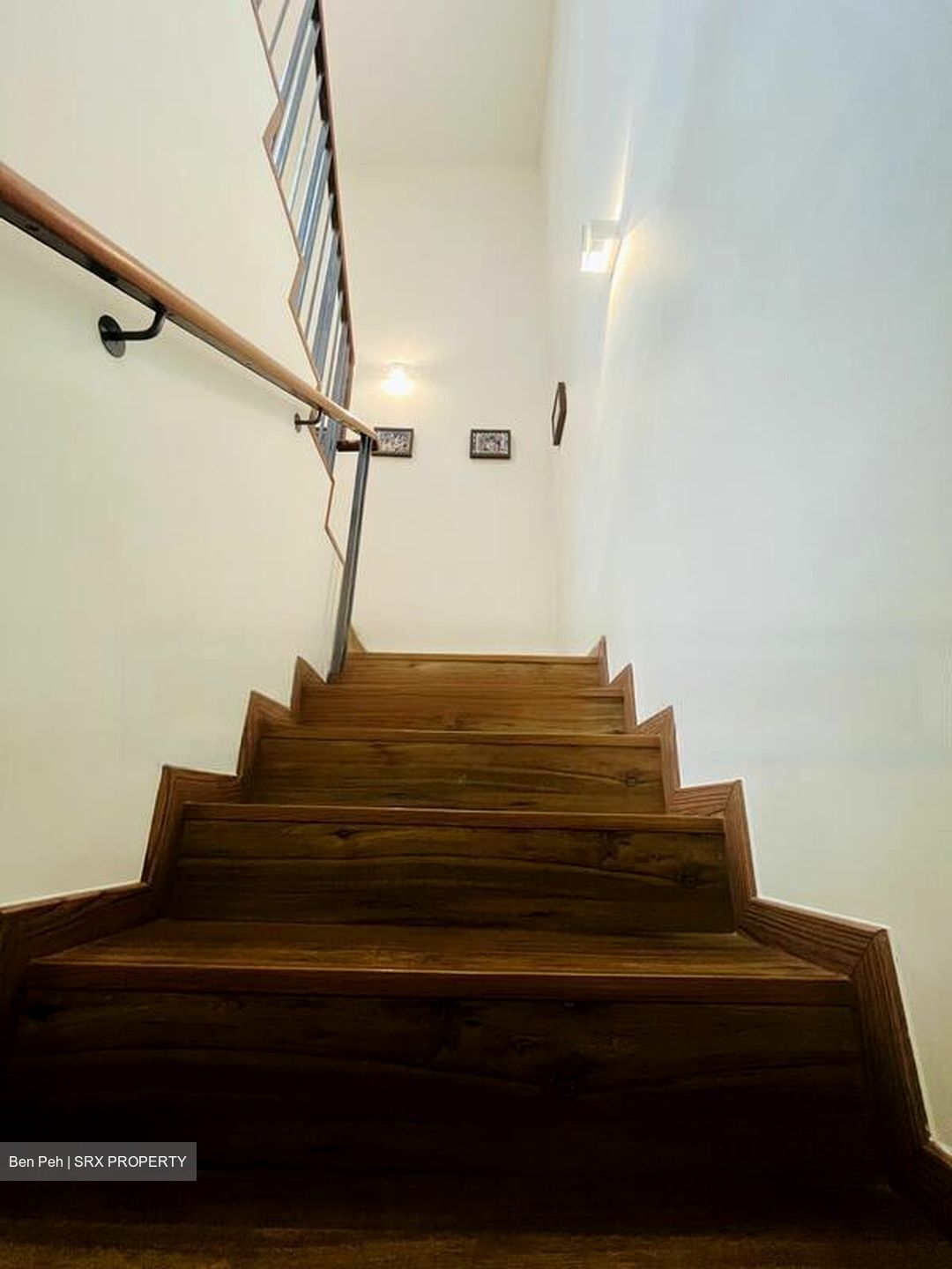 Fernvale Lane (D28), Terrace #469106881